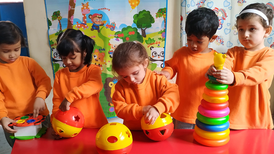 Montessori apparatus