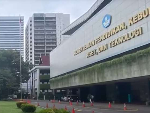 Kemendikbudristek